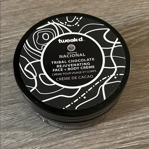 Tweak'd by Nature Tribal Chocolate Face and Body Crème 8 Oz - Picture 2 of 5